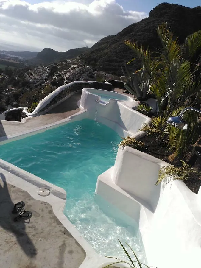 Vilna House With Private Pool, Jacuzzi And Garden -Optional Pool And Jacuzzi Heating location